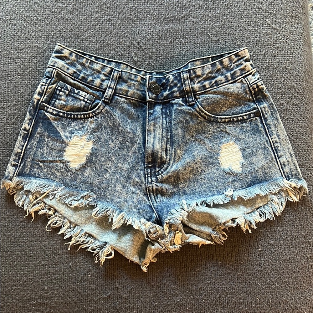 Distressed Denim Shorts - Blue